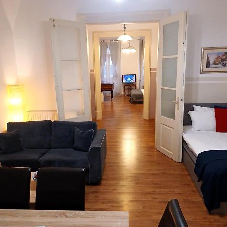 Apartment George&Dragon Zagabria Esterno foto