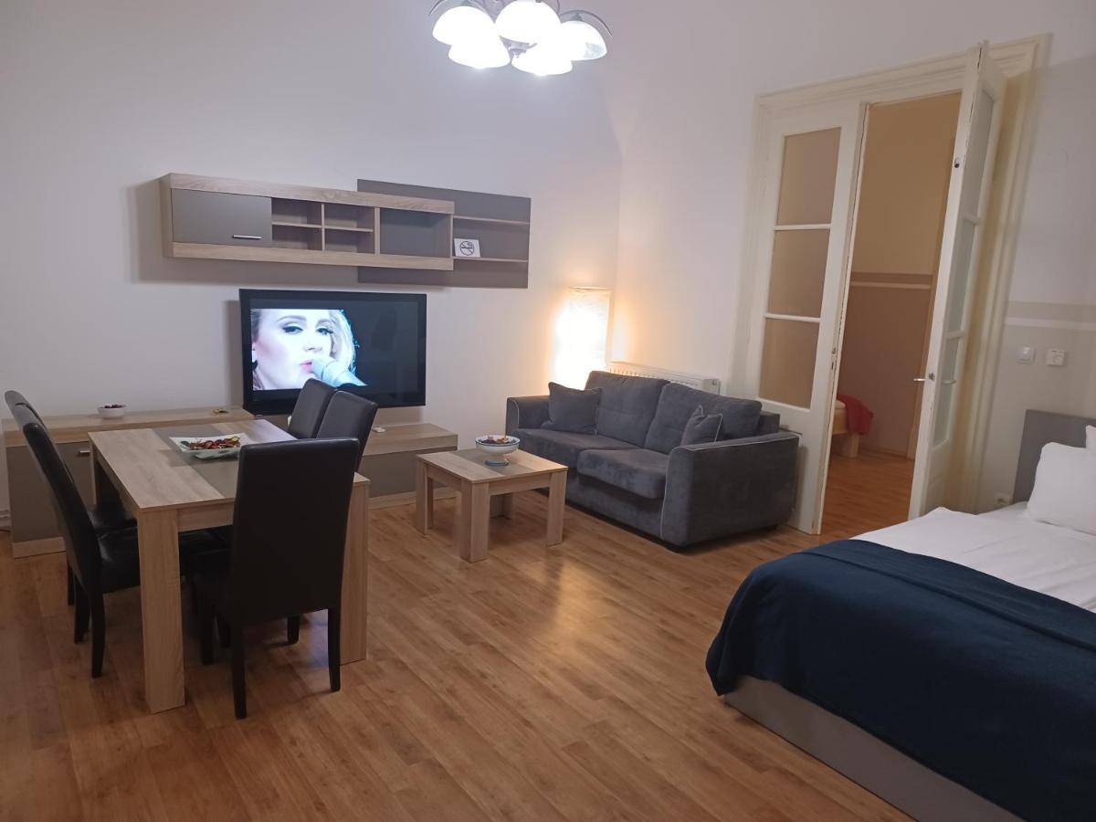 Apartment George&Dragon Zagabria Esterno foto